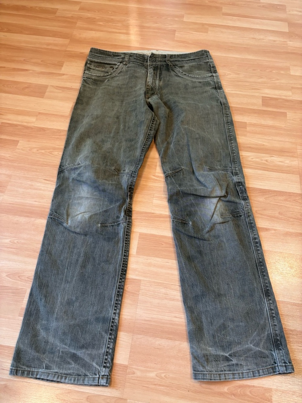 Kuhl‎ Patina  Dye Green Riot Jeans